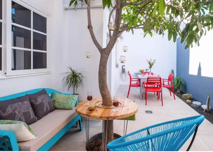 Casa Guadalupe Y Roque * Santa Cruz de Tenerife