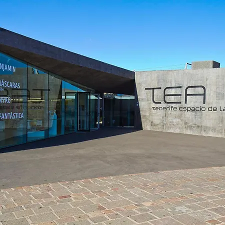 Casa Guadalupe Y Roque * Santa Cruz de Tenerife